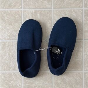 Men’s Bedroom Shoes NWT